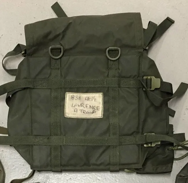 1972 PATTERN NYLON REAR PACK