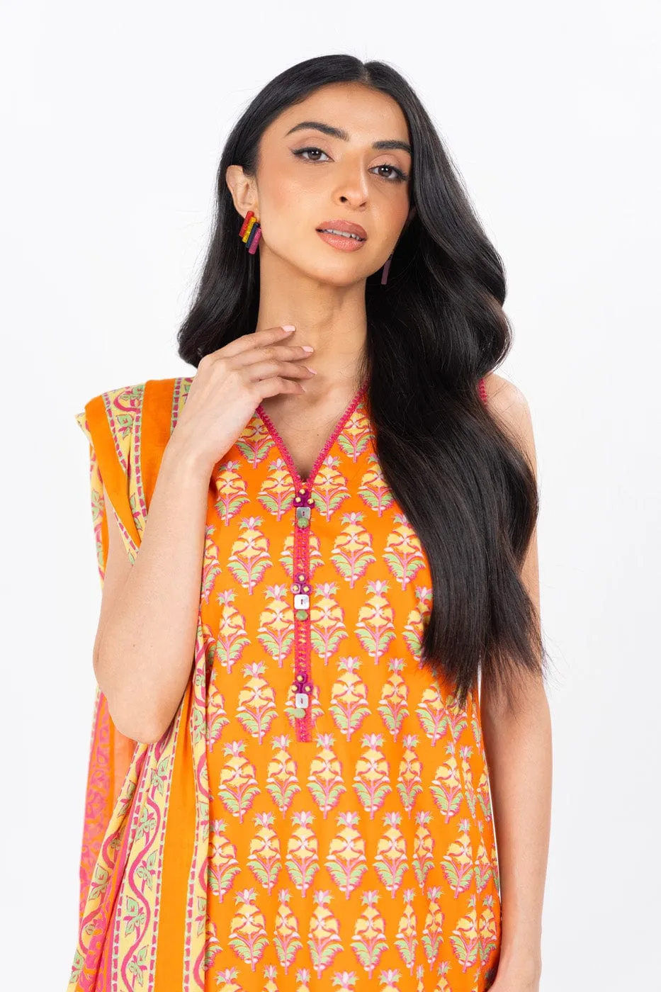 3 Pc Printed Cambric Suit With Printed Lawn Dupatta