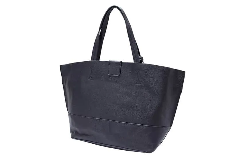 Anja Handbag in Black Smooth