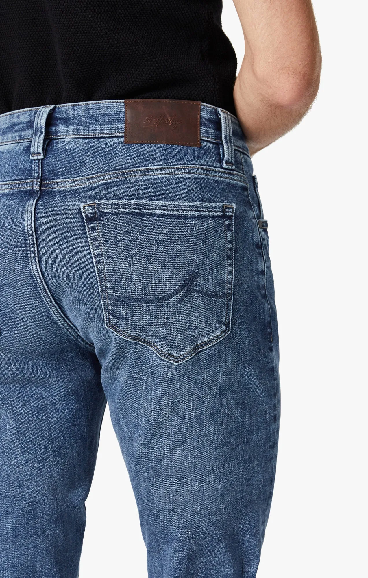 Cool Tapered Leg Jeans In Dark Organic